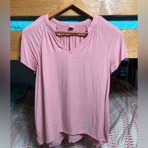 Pink old navy shirt